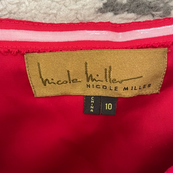 Red Nicole Miller Chiffon Long dress with Metallic Belt - Picture 5 of 5